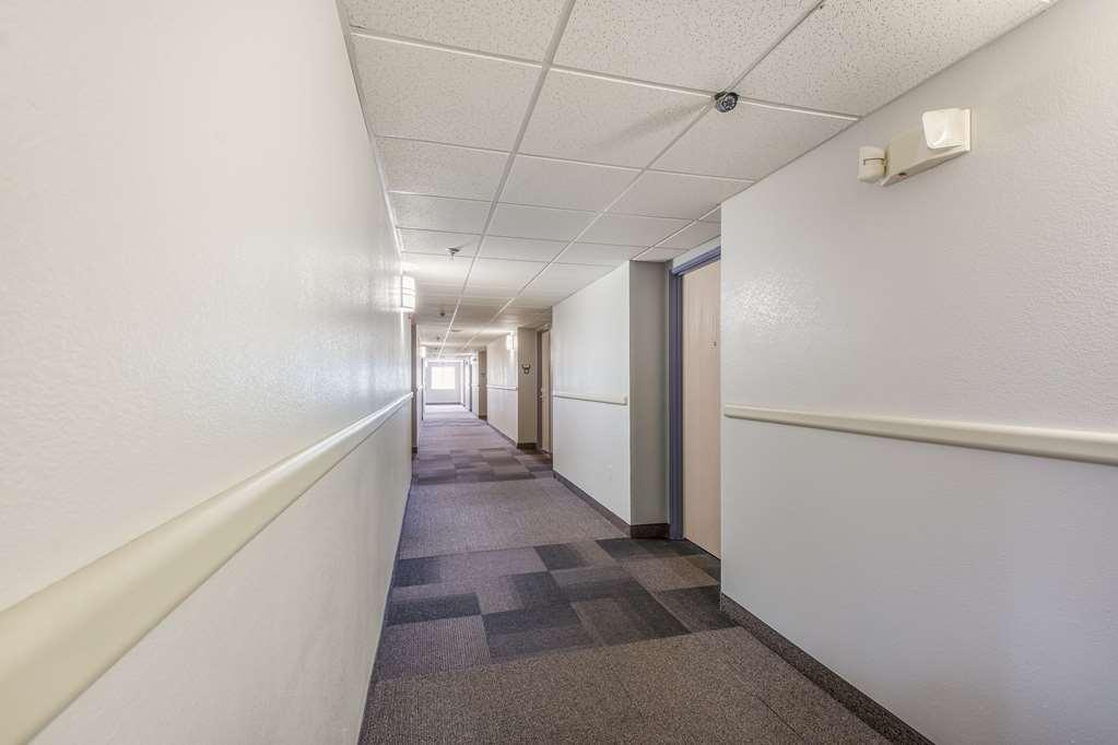 Hotel Americas Value Inn-knoxville East 2*