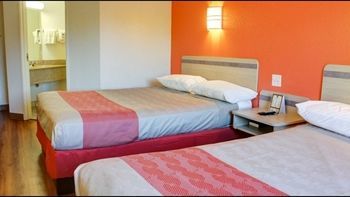 Hotel Americas Value Inn-knoxville East 2*