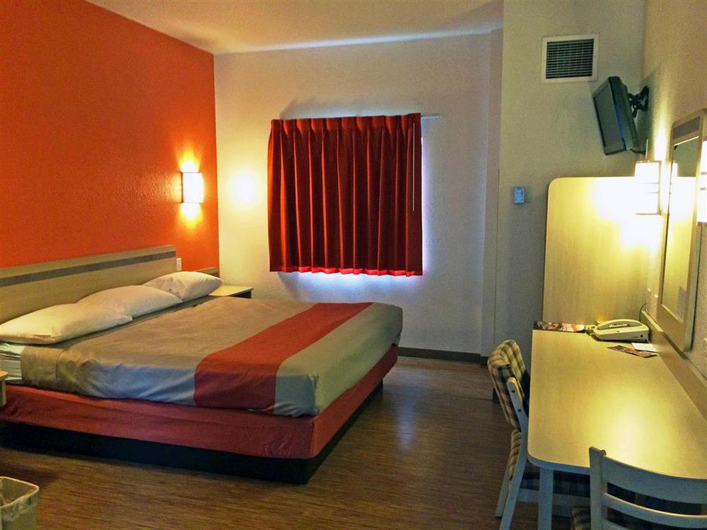 Americas Value Inn-knoxville East