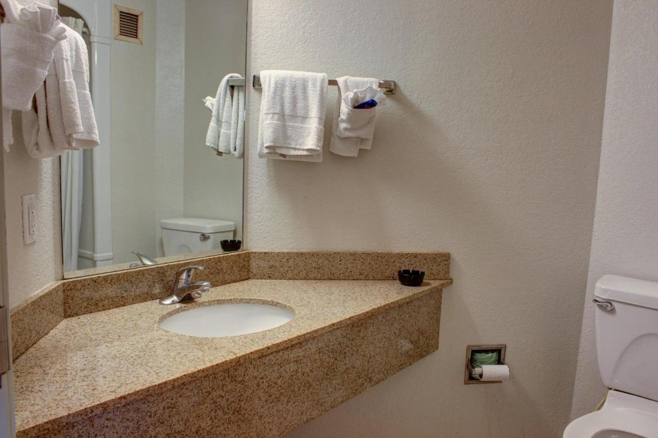 Hotel Americas Value Inn-knoxville East Knoxville